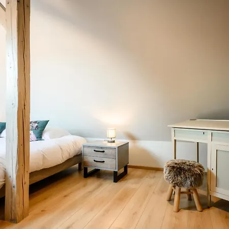 Louisa Apartman